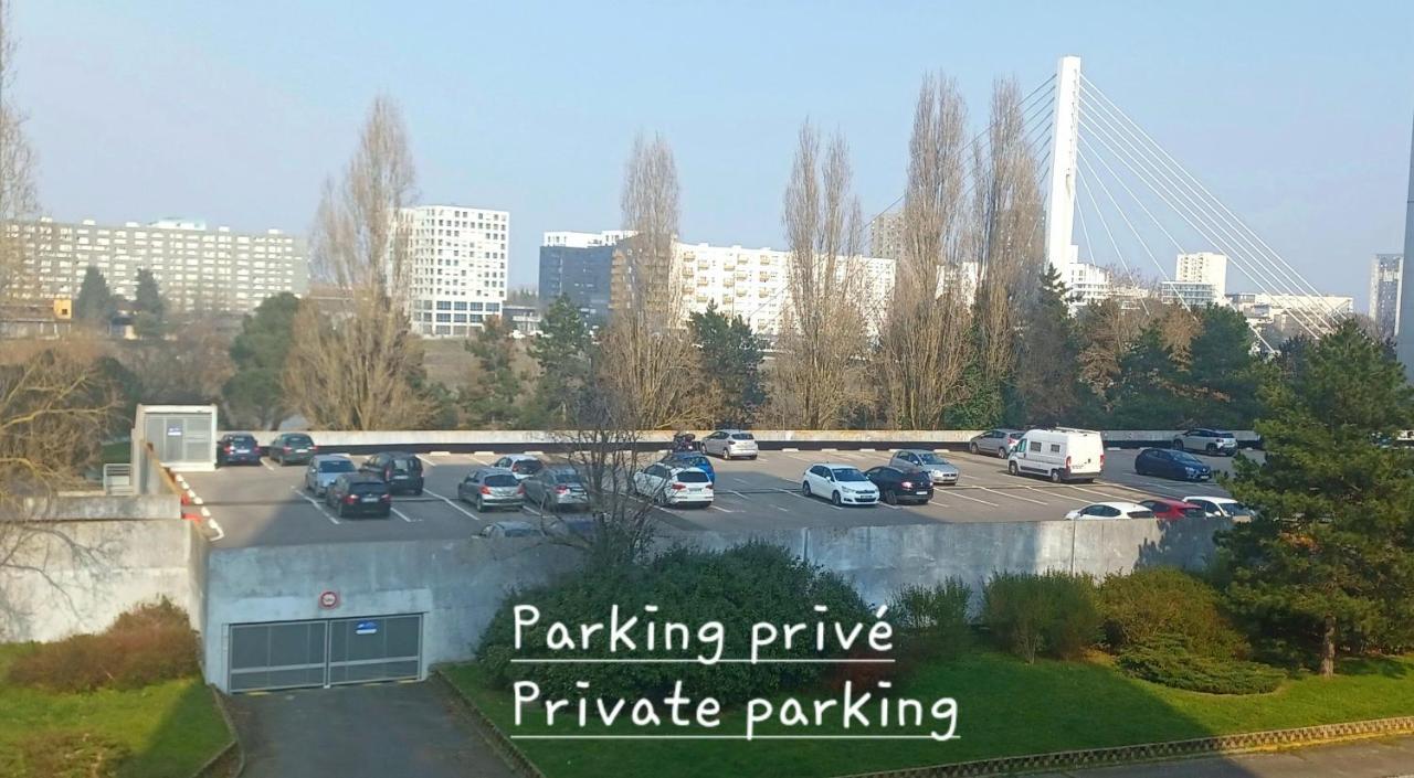 Ile De Nantes, 4 Personnes, Parking Inclus Apartment Bagian luar foto